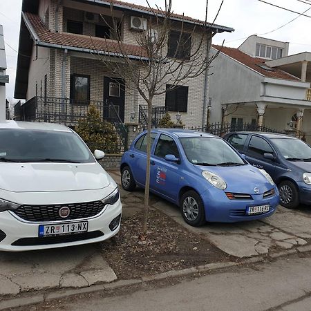 Apartmani Diksi زرنيانين المظهر الخارجي الصورة