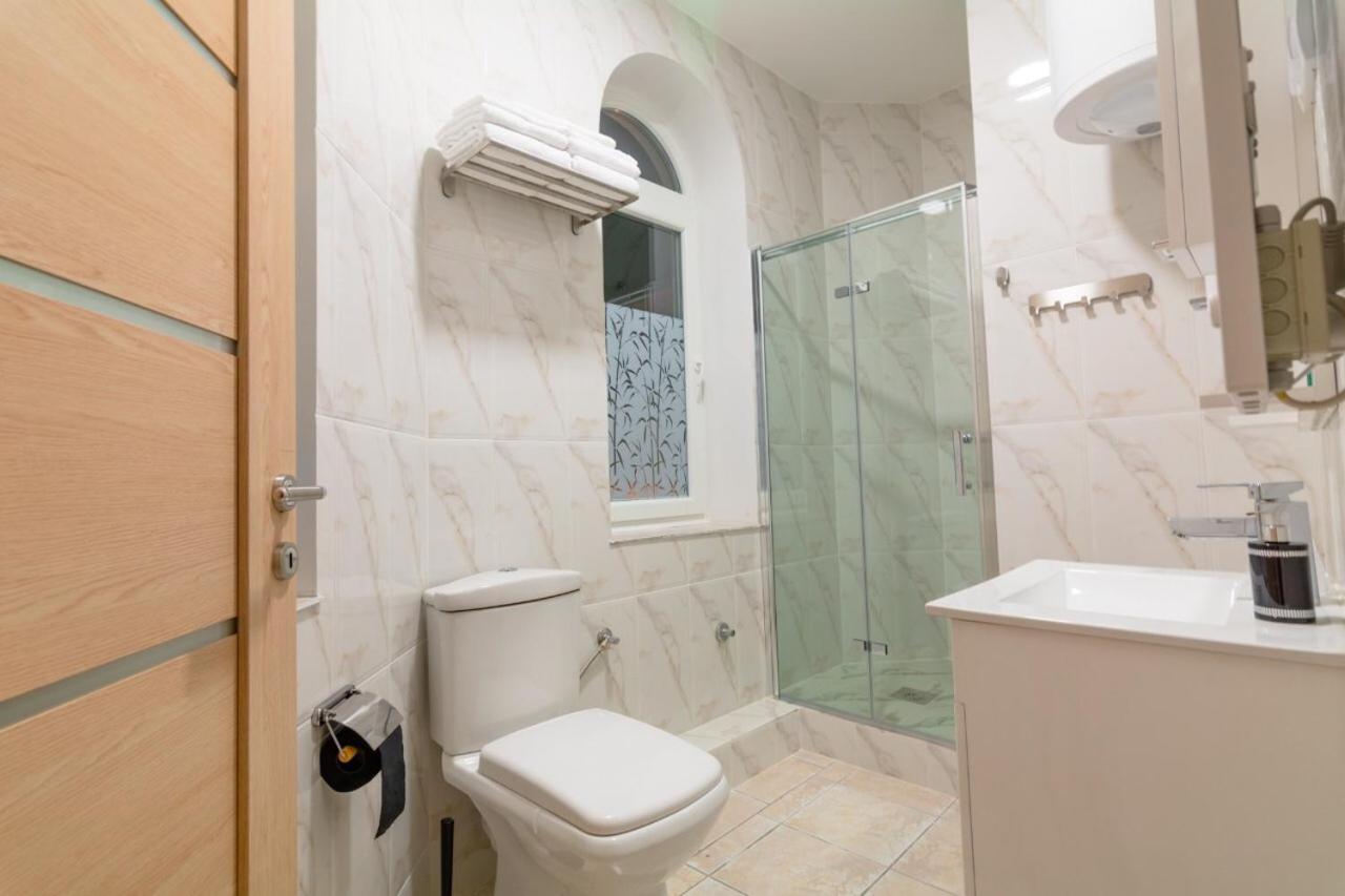 Apartmani Diksi زرنيانين المظهر الخارجي الصورة