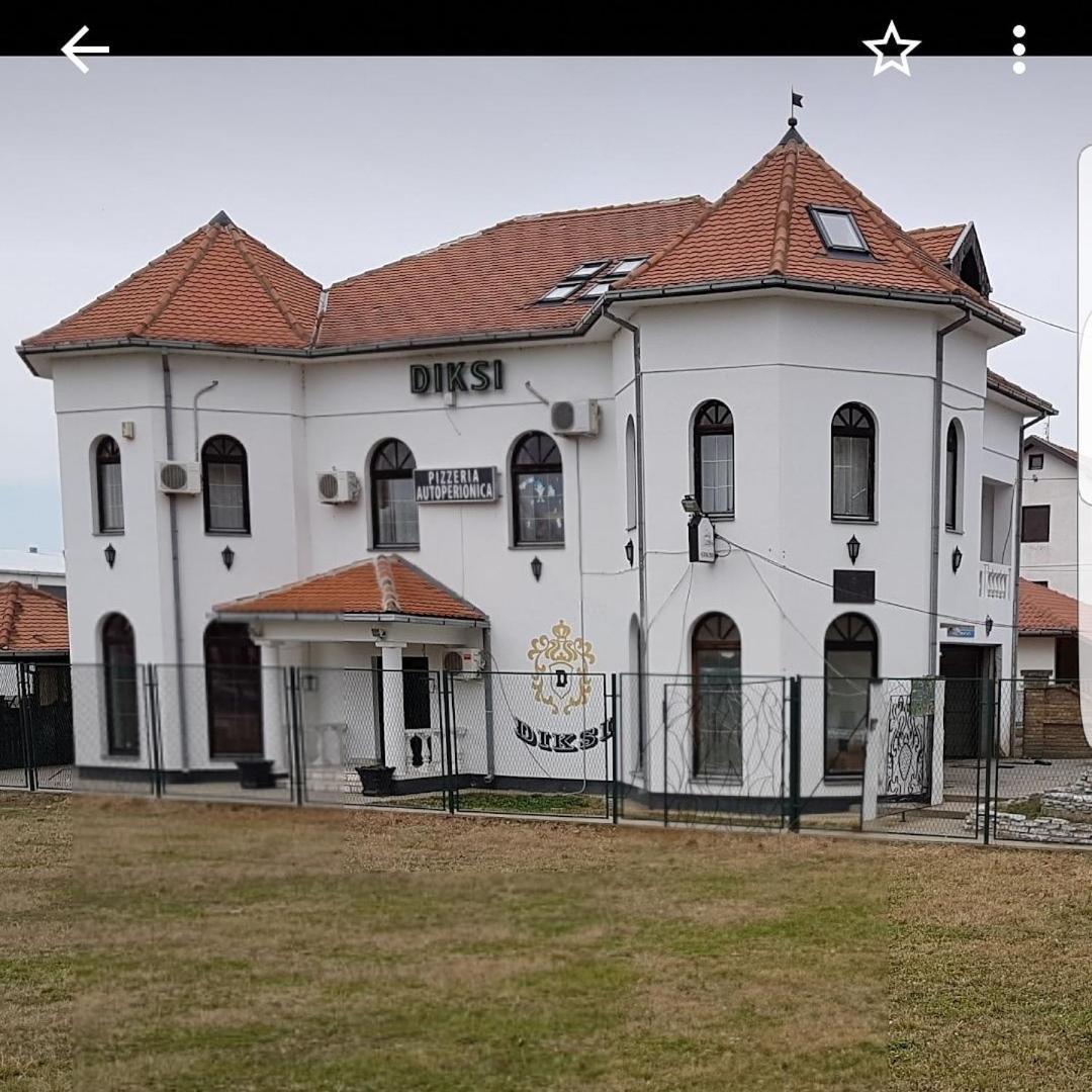 Apartmani Diksi زرنيانين المظهر الخارجي الصورة
